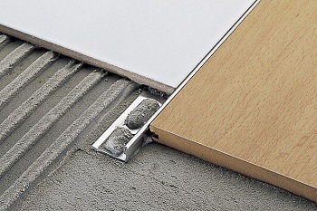 見切り材 細い ブログ