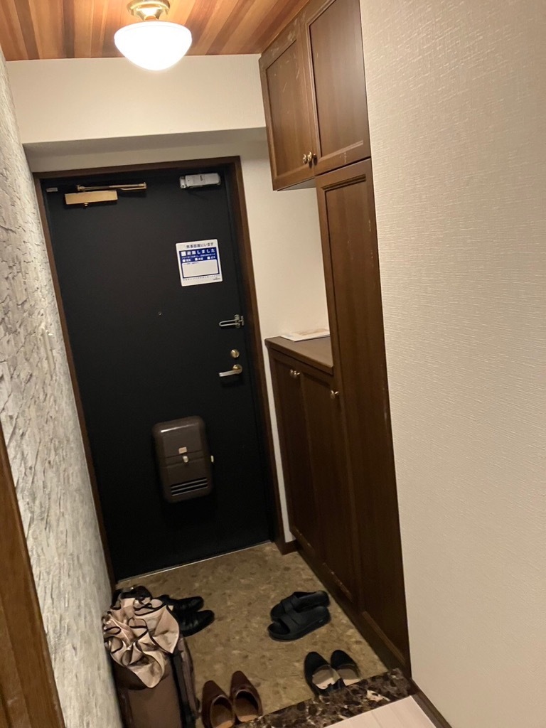 玄関 リフォーム前 堺市H様邸